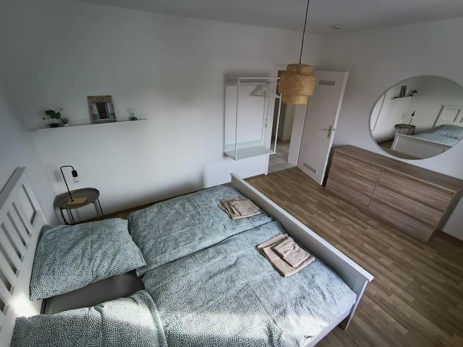 Comfortable Apartment With Balcony Бохум Екстериор снимка